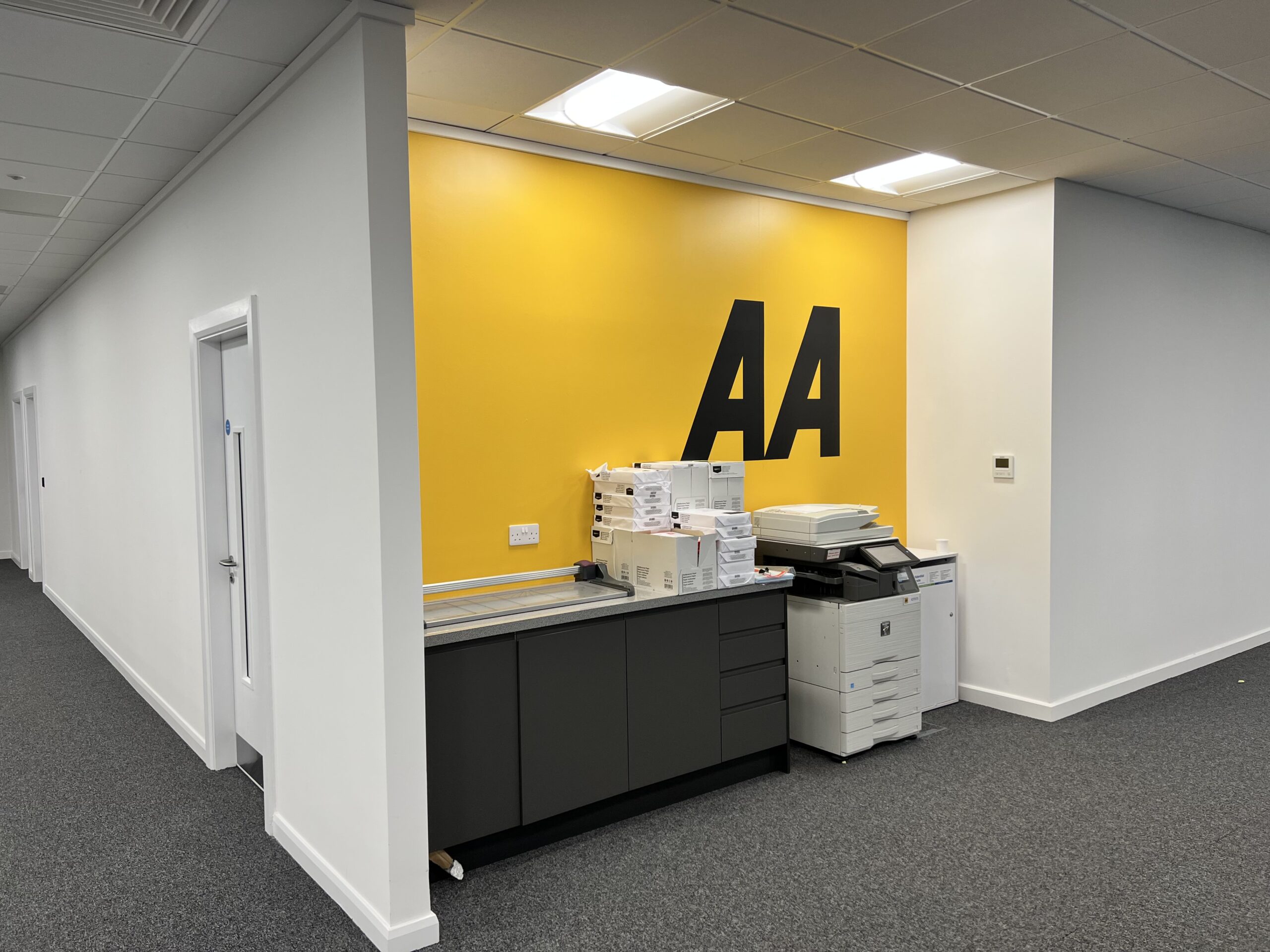 Shop Signs & Fascias Basingstoke | Doodle Signs